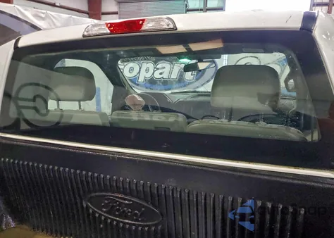 2017 Ford F150 из США, поврежденный, VIN 1FTMF1C85HFC03885